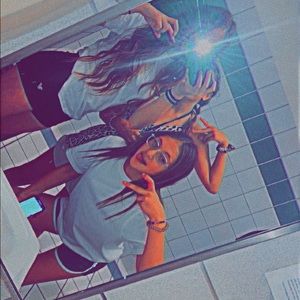 Meet your Posher, Summer